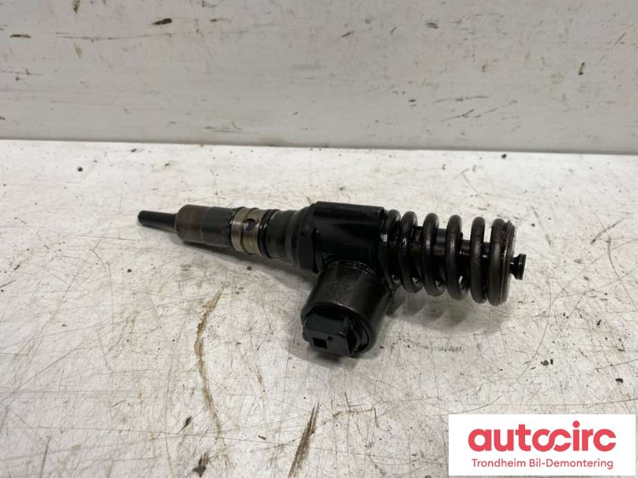 Dyse innsprøyting diesel til VW Touran, 2003-2006 (Type I, Fase 1)  (03G 130 073 B)