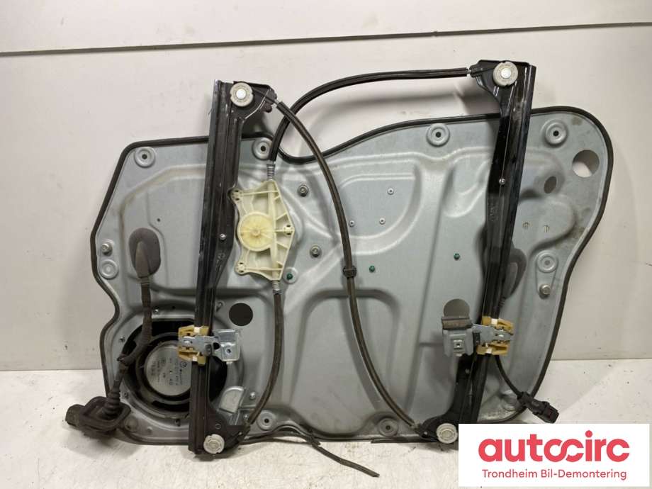 Ruteheis venstre foran til VW Touran 2003-2006 (Type I, Fase 1) (1T1 837 461 A|)