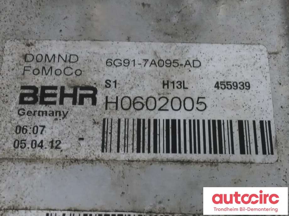 Oljekjøler til Ford S-Max 2010-2015 (Type I, Fase 2) (BEHR|6G91-7A095-AD|1446535|)