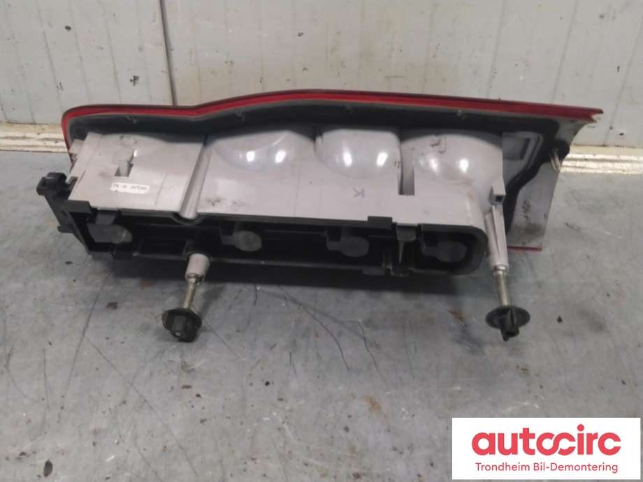 Baklykt venstre til Ford Transit 2006-2013  (...|1435881|6C11-13451-AA|)