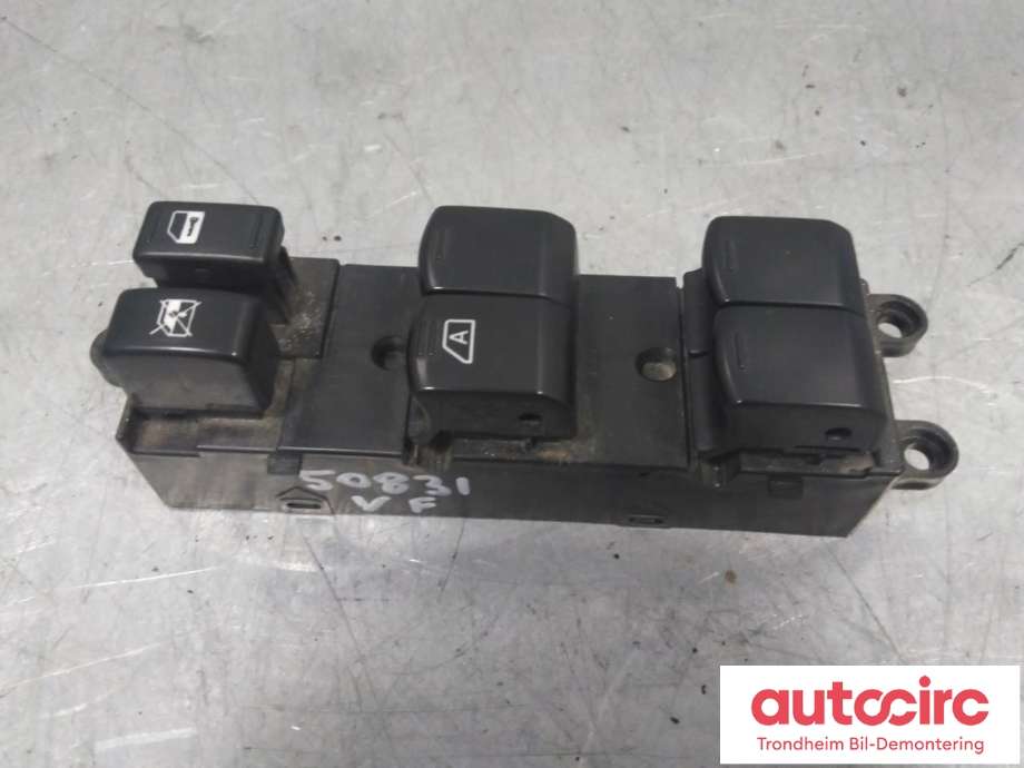 Bryter ruteheis førerdørspanel til Subaru Impreza 2008-2012 (Type III) (...|83071FG030|)