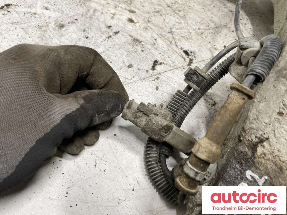 Hjulspindel høyre foran til Jeep Commander 2006-2009  (..|52090 180AC|)