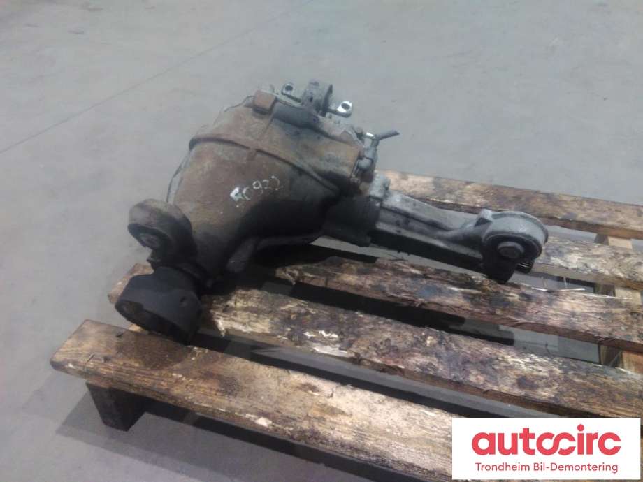 Kardang klokke foran til Jeep Commander 2006-2009 (STELLANTIS|52111937AF||DMD| DSG)