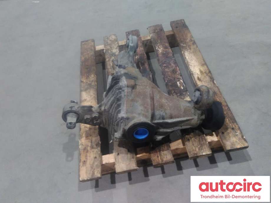 Kardang klokke foran til Jeep Commander 2006-2009 (STELLANTIS|52111937AF||DMD| DSG)