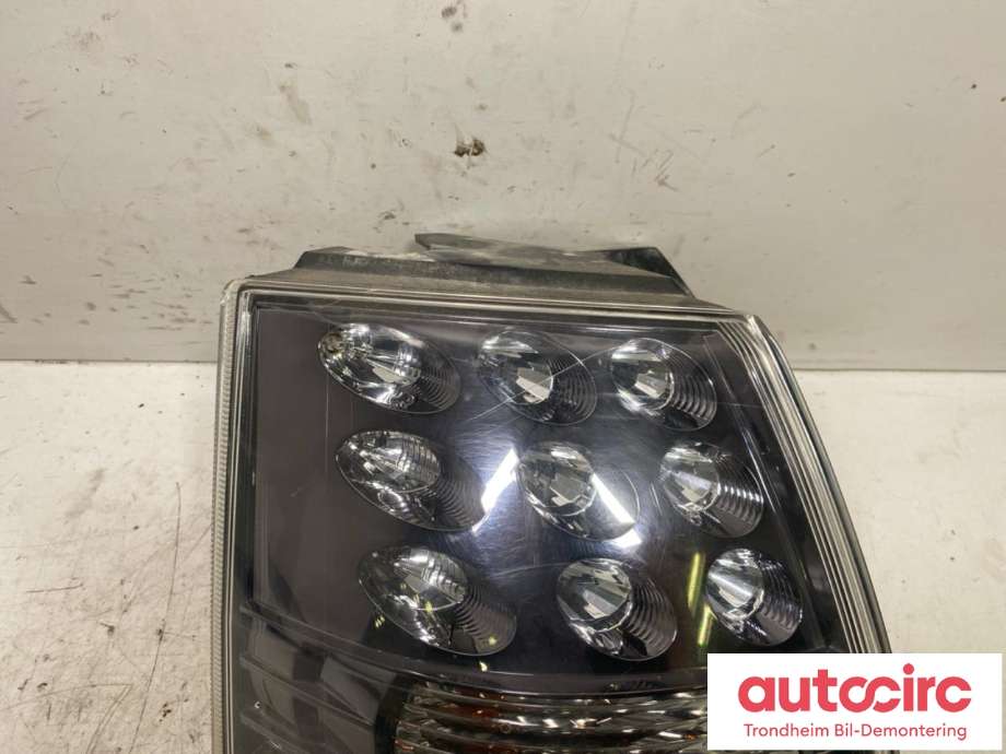 Baklykt venstre ytre til Mitsubishi Outlander 2007-2010 (Type II, Fase 1) (..|8330A379|)