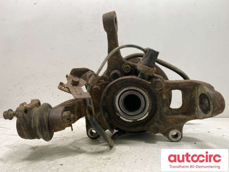Hjulspindel venstre foran til Mitsubishi L200 2006-2015 (Type IV)  (MR992377|)