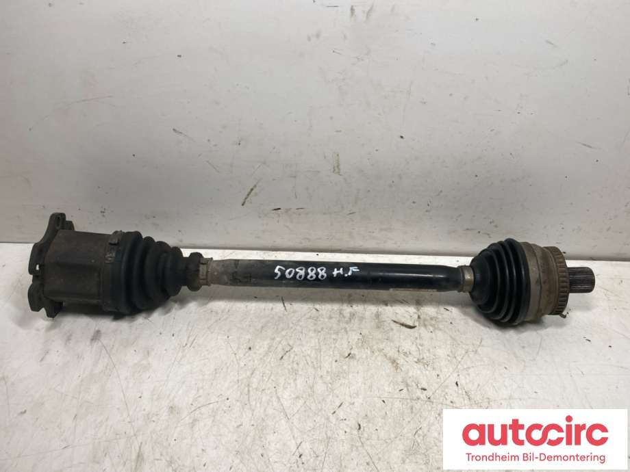 Drivaksel høyre foran, bensin/manuell til Audi A4 2001-2004 (Type II) (B6) (B6) (..|8E0407272AH|8E0407452EX|)