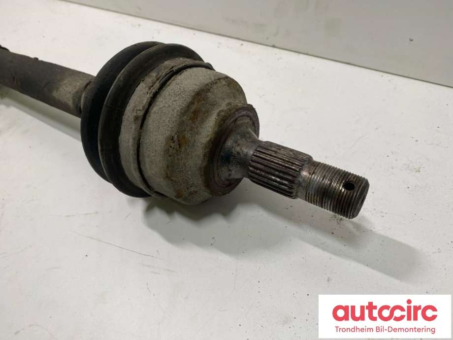 Drivaksel høyre foran, diesel/manuell til Peugeot 3008 2009-2016 (Type I)  (..|3273QK|3273QL|3273 QK| 3273 QL)