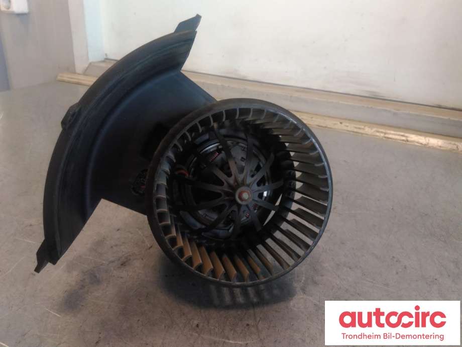Varmeapparat motor til VW Transporter / Caravelle, 2009-2015 (Fase 2) (T5) (T5) (7E5820021)