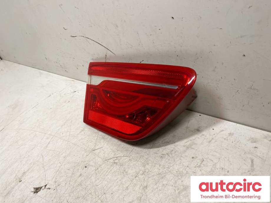Baklykt venstre indre til Jaguar XE 2015-->> (..|T2H1056|GX7315K273AG|T4N39463| GX7315K273AH)