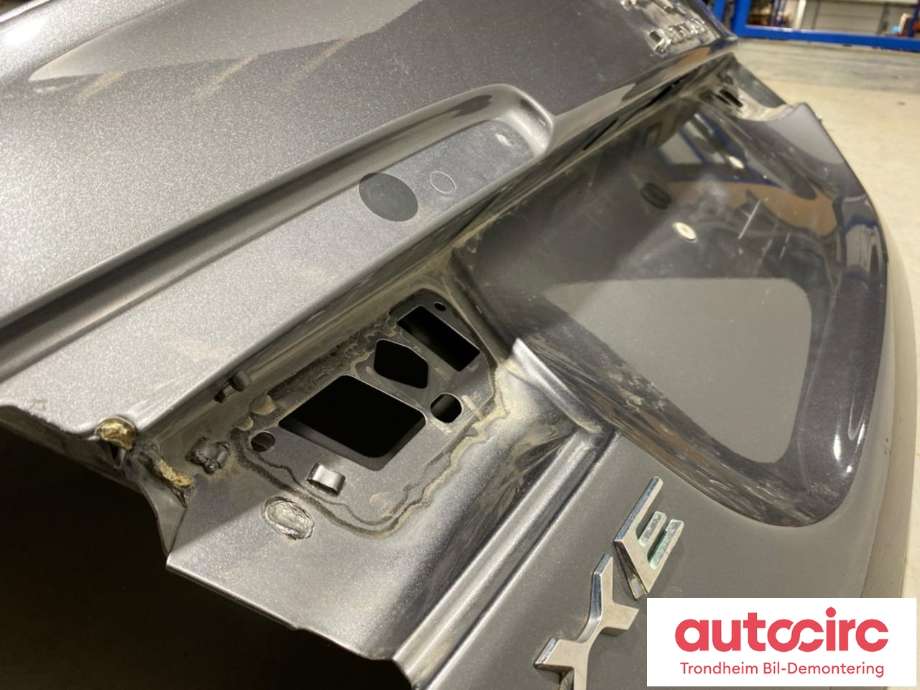 Bakluke sedan til Jaguar XE 2015-->>  (LES INFO|T4N3190|GX7340110AF|)