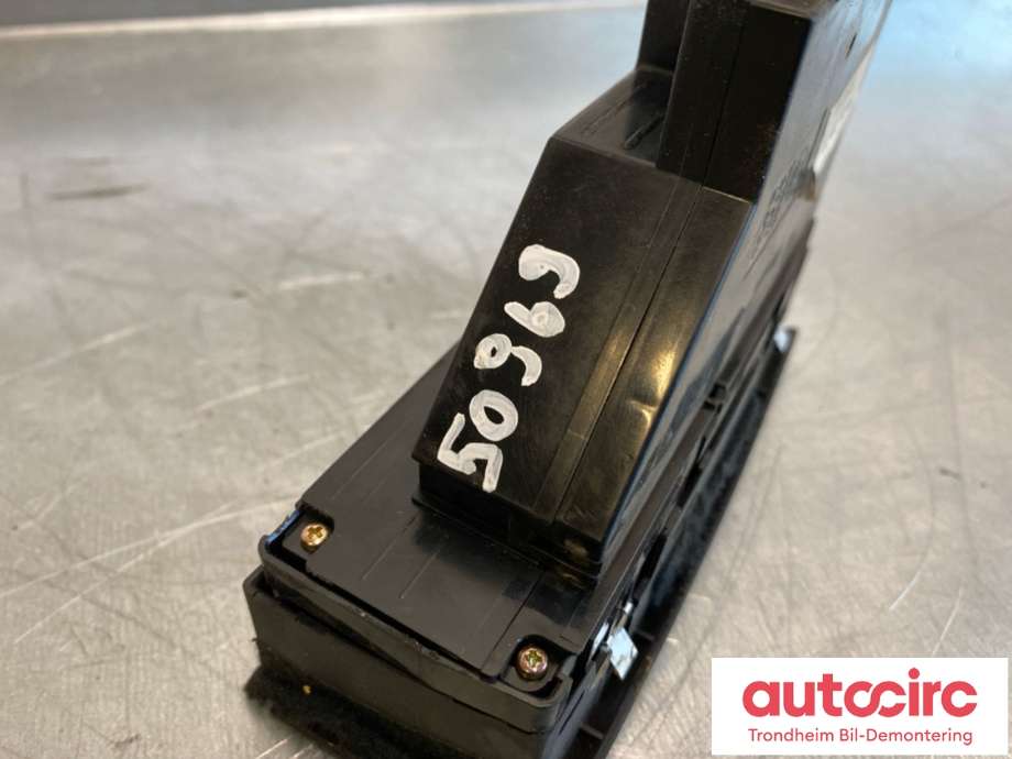 Bryter ruteheis førerdørspanel til BMW X5 2000-2006 (E53) (E53) (61 31 6 962 505|61316962505|6 907 499)