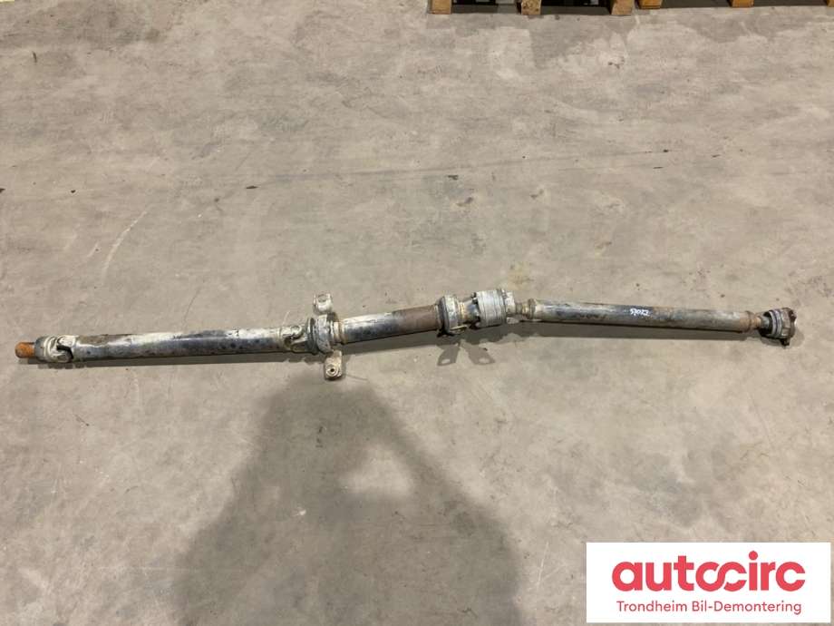 Mellomaksel til Mitsubishi Outlander 2003-2006 (Type I) (..|MN147054|)