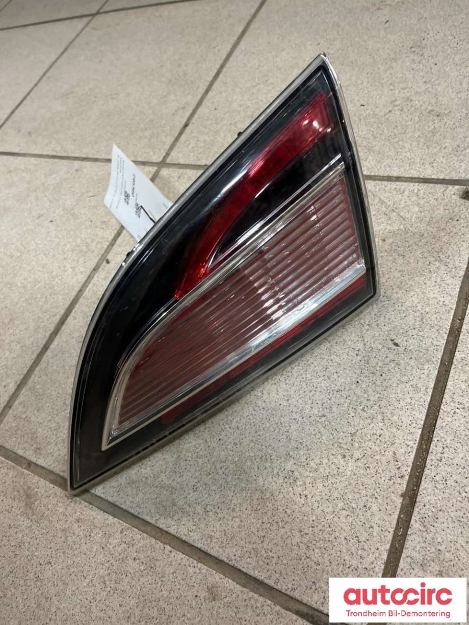 Baklykt høyre indre til Mazda 6 2008-2010 (Type II, Fase 1) (GS2A-51-3F0F|GS2A513F0F|)