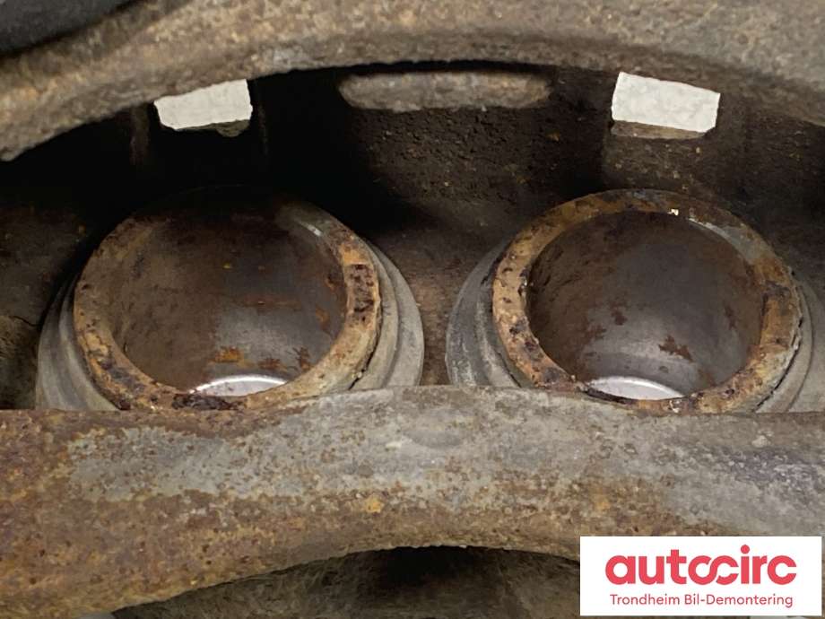 Bremsecaliper venstre foran til Nissan E-NV200 2014-->>  (410115TA0A|)