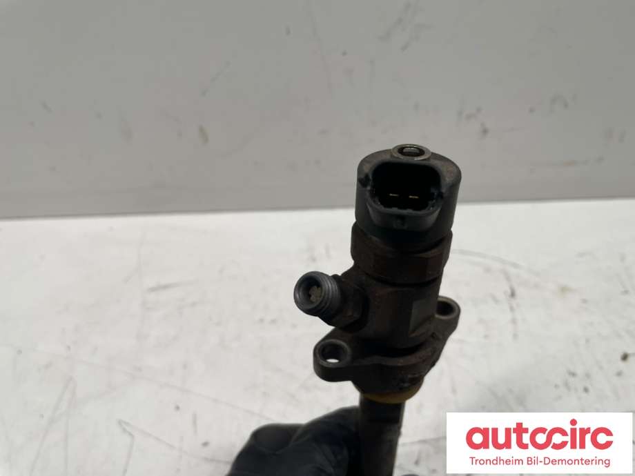 Dyse innsprøyting diesel til Volvo V50 2004-2007 (Fase 1) (BOSCH|36002236|0445110259|)