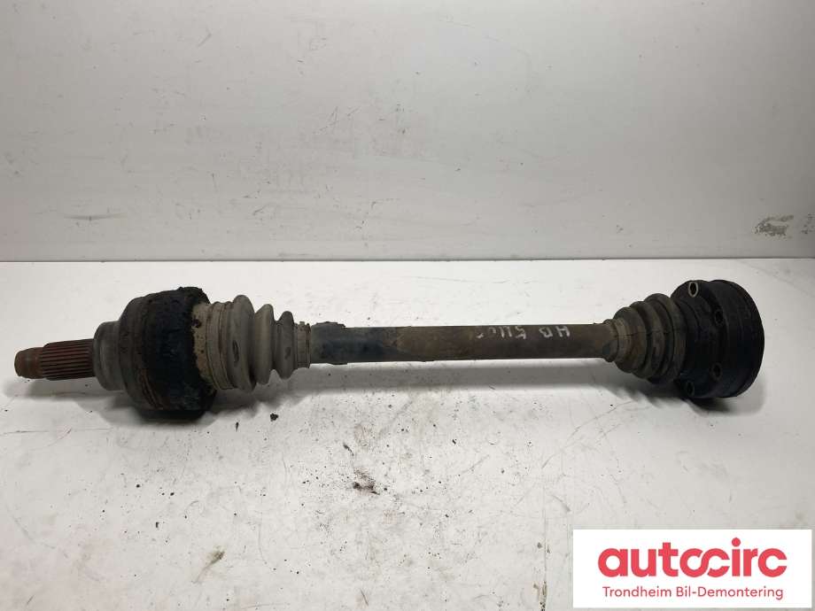 Drivaksel høyre bak, diesel/automat til BMW 5-Serie 1996-2003 (E39) (E39) (33201229377|)