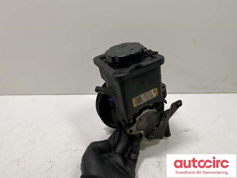 Servo pumpe mekanisk til BMW 5-Serie 1996-2003 (E39) (E39) (..|32411095749|32 41 1 095 749|)