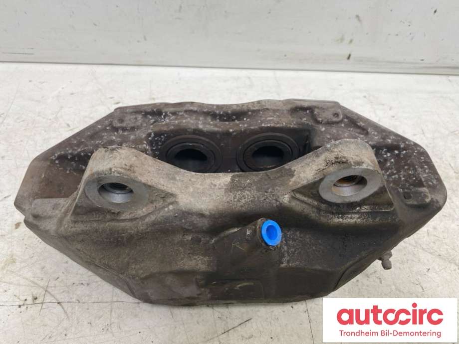 Bremsecaliper høyre foran til Mercedes S-Klasse 2013-2020 (W222) (W222) (..|A2224214698|A 222 421 46 98|)