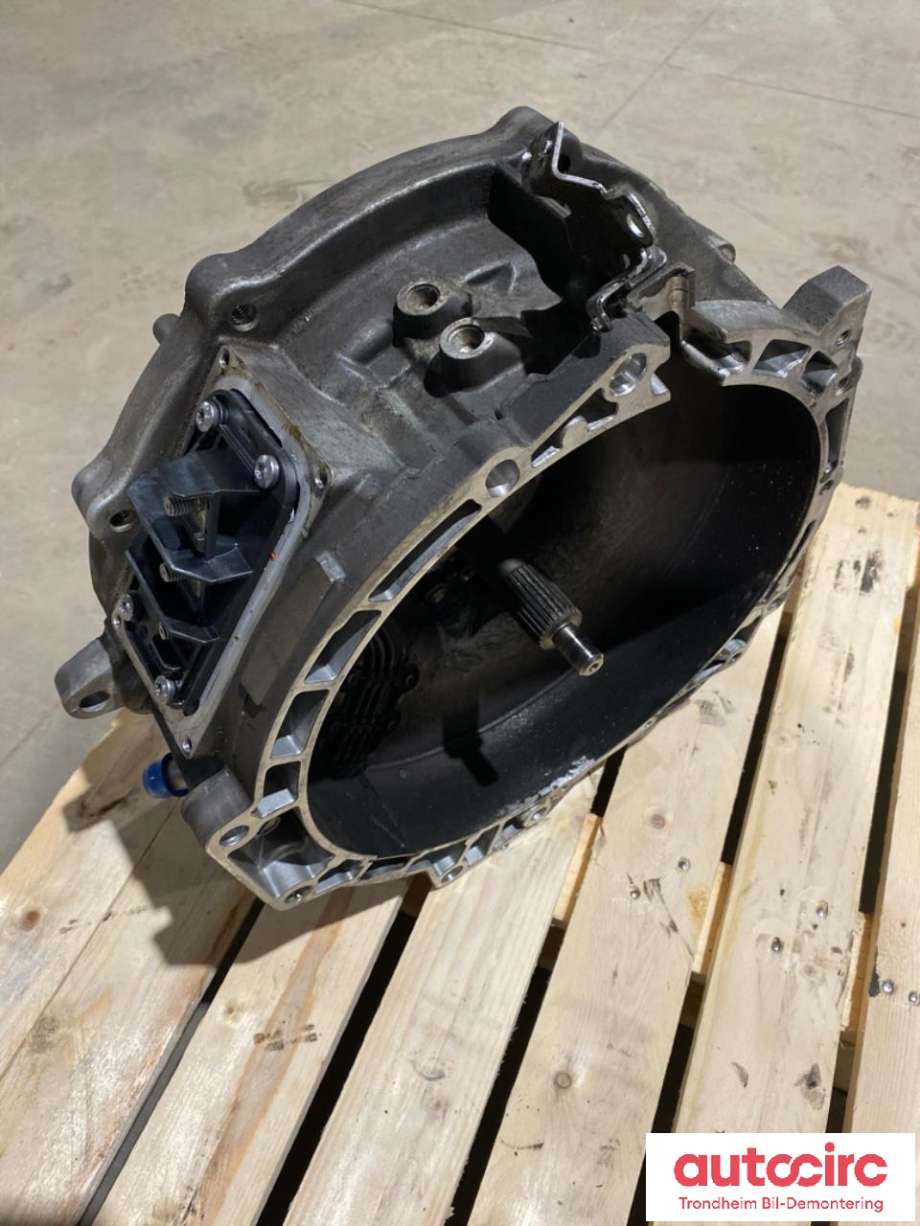 Motor hybrid til Porsche Cayenne, 2010-2017 (92A) (92A) (BOSCH|958624152JX| 970117010GX)
