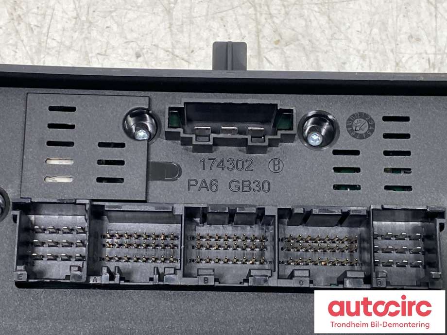 Varmeapparat betjening til Porsche Cayenne 2010-2017 (92A) (92A) (..|95865310208|95865310213|)