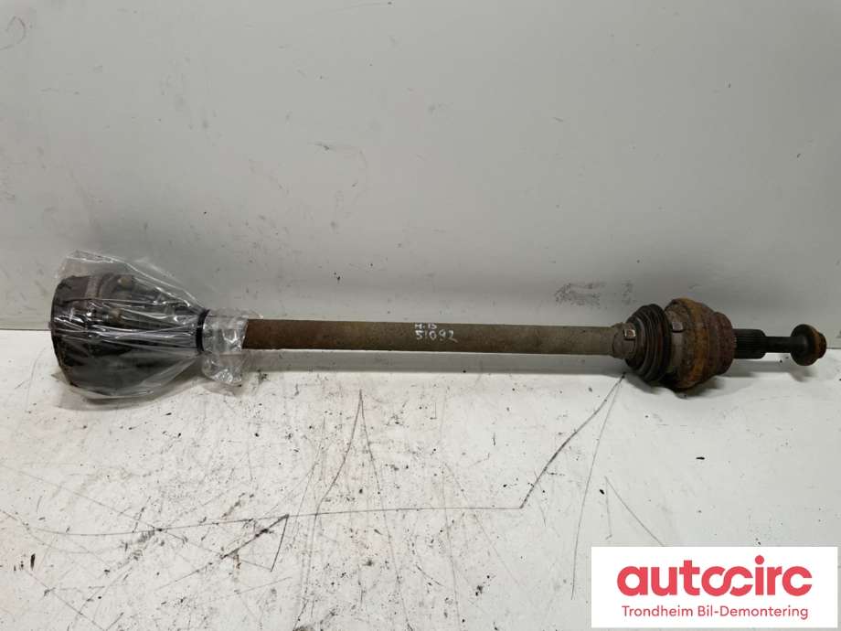 Drivaksel høyre bak, diesel/automat til VW CC 2012-2014 (PASSAT CC) (PASSAT CC) (1K0501204F|1K0501204FX|)