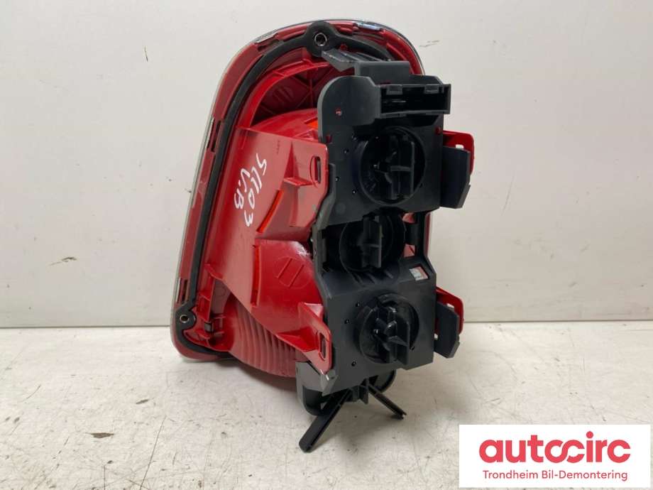 Baklykt venstre til Mini One/Cooper 2007-2014 (R55-57) (R55-57) (..|2751307|63212757011|63 21 2 757 011)