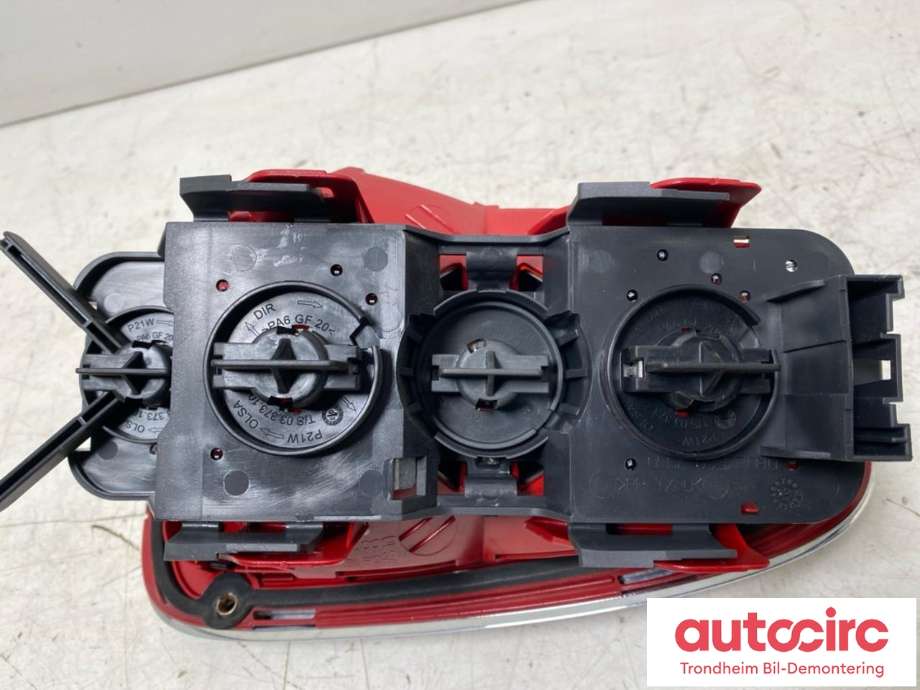 Baklykt venstre til Mini One/Cooper 2007-2014 (R55-57) (R55-57) (..|2751307|63212757011|63 21 2 757 011)