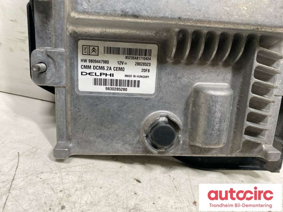 Styreenhet motor til Peugeot Traveller 2017-->> (..|16 167 647 80|1677616580|)