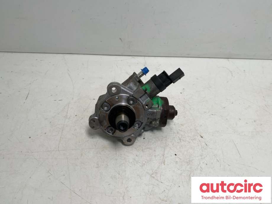 Dieselpumpe til BMW 3-Serie, 2005-2011 (E90/E91/E92/E93) (E90/E91/E92/E93) (BOSCH|7797874)