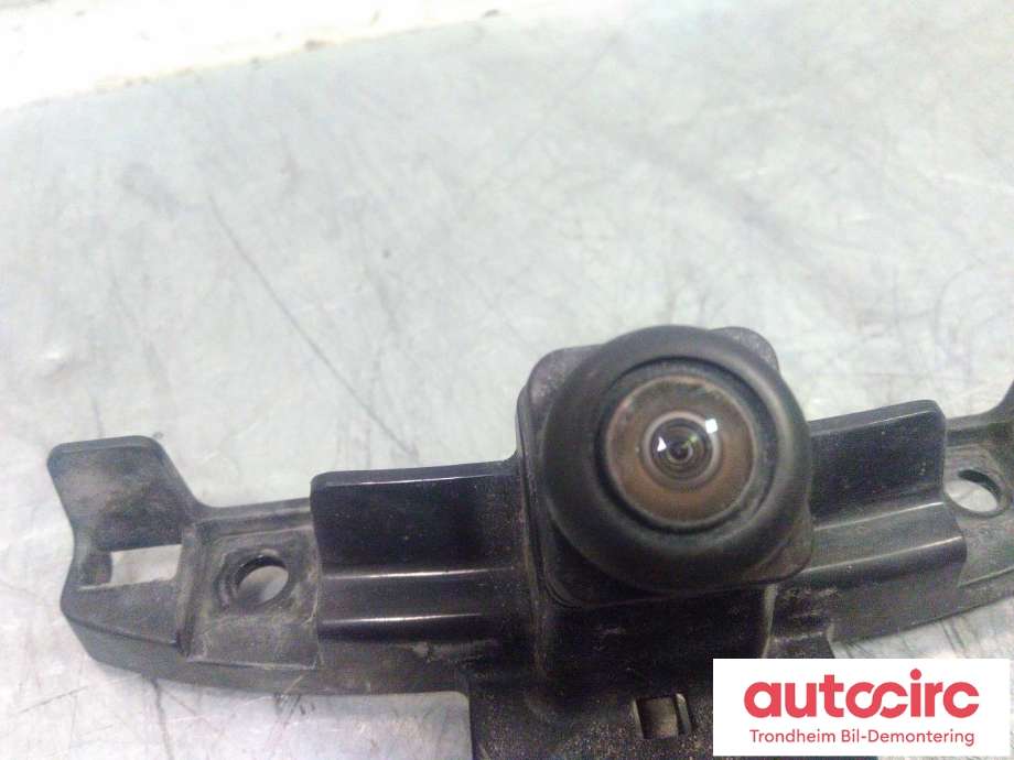 Parkeringskamera foran til Mazda CX-5 2017-->> (Type II)  (..|K157-67RC0|K157-67-RC0A|K15767RC0A| GP-KD6222FC)