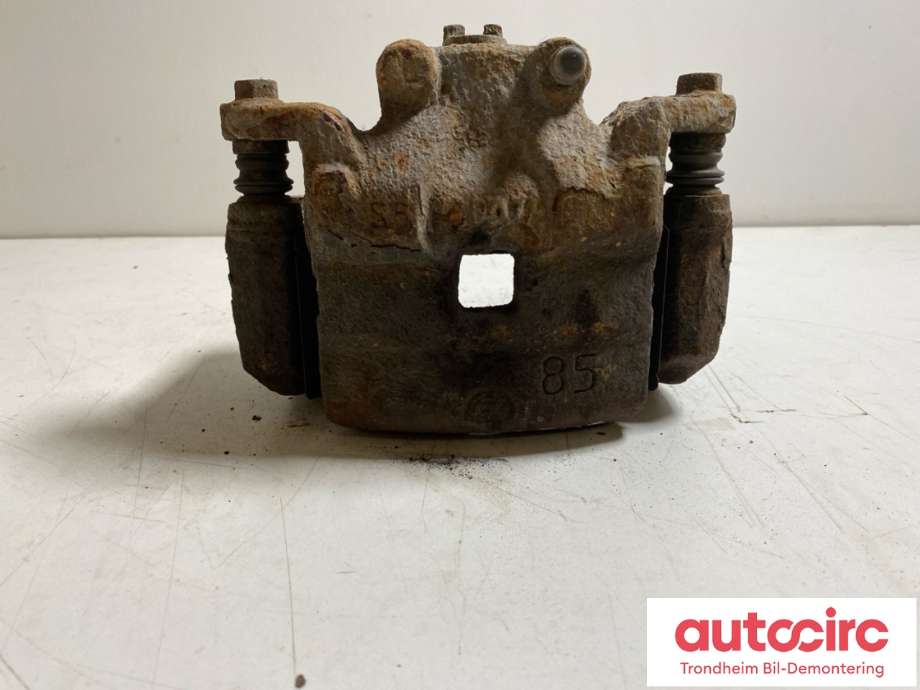 Bremsecaliper venstre foran til Nissan Juke 2014-2018 (Fase 2)  (410111KC2C|)