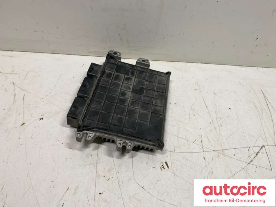 Styreenhet motor til Nissan Juke 2014-2018 (Fase 2)  (HITACHI|23703BV82A|BED431-400 B1|)