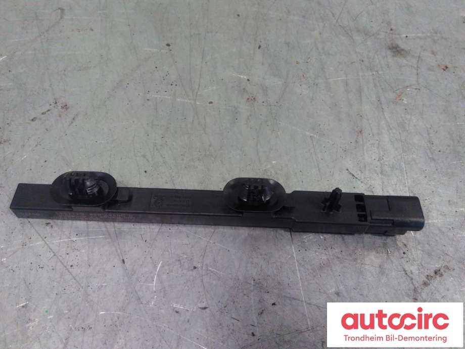 Antenne forsterker til Peugeot e-2008 2019-->> (..|9824885480|98 248 854 80|X-D0287-056)