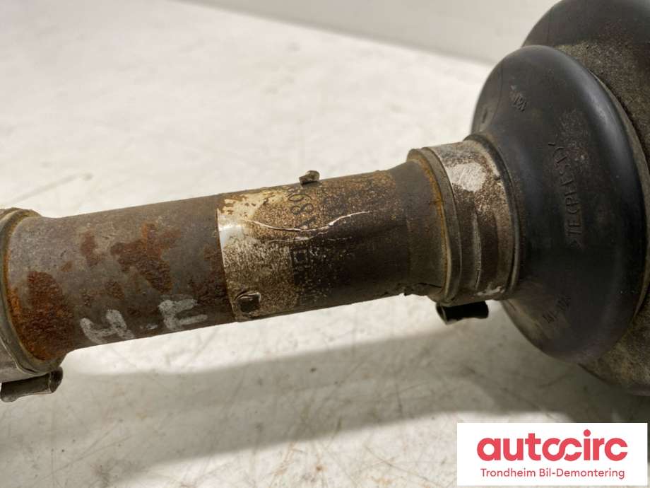 Drivaksel høyre foran, diesel/automat til Isuzu D-Max 2021-->> (Type III) (,,|8983929650|)