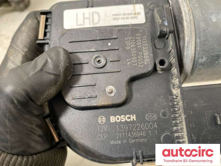 Viskermotor frontrute til Isuzu D-Max 2021-->> (Type III)  (BOSCH|3397022108|1397226004|)