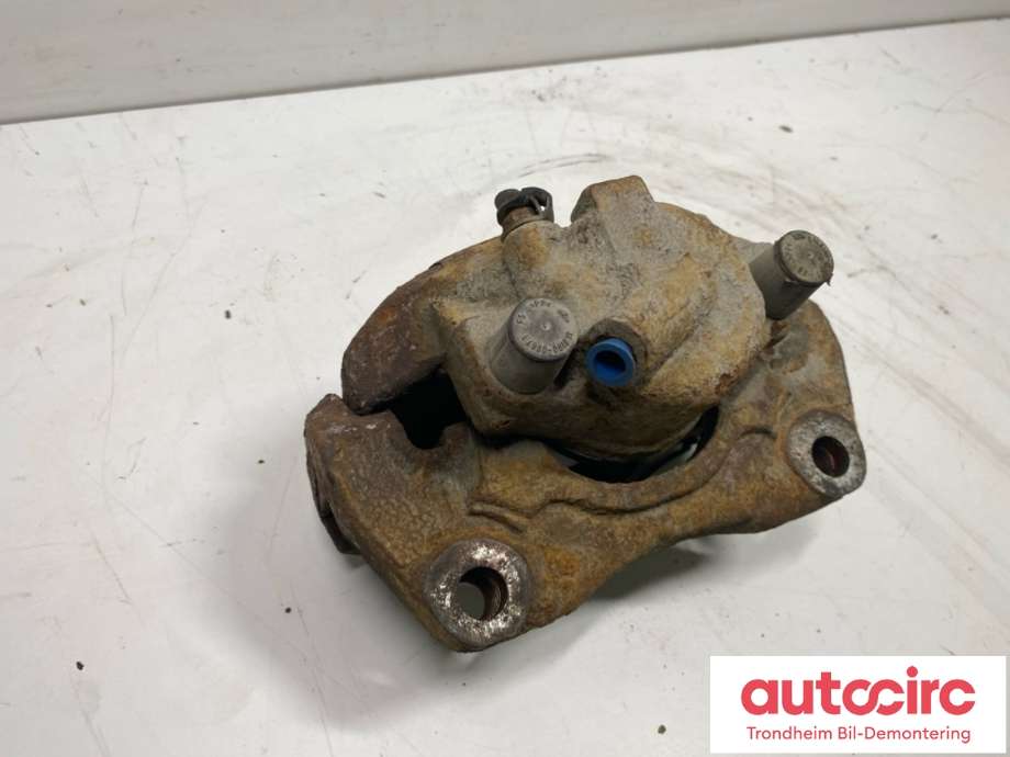 Bremsecaliper venstre foran til VW Transporter / Caravelle 2009-2015 (Fase 2) (T5) (T5) (7H0615123A|7H0615123C|)