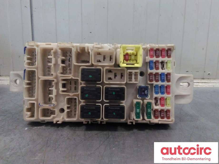 Sikringsboks til Mitsubishi L200 2019-->> (Type V, Fase 2) (...|8637C661|)