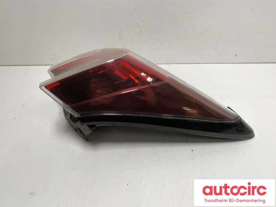 Baklykt venstre ytre til Toyota C-HR 2016-->>  (..|81560F4030|81560F4031|)
