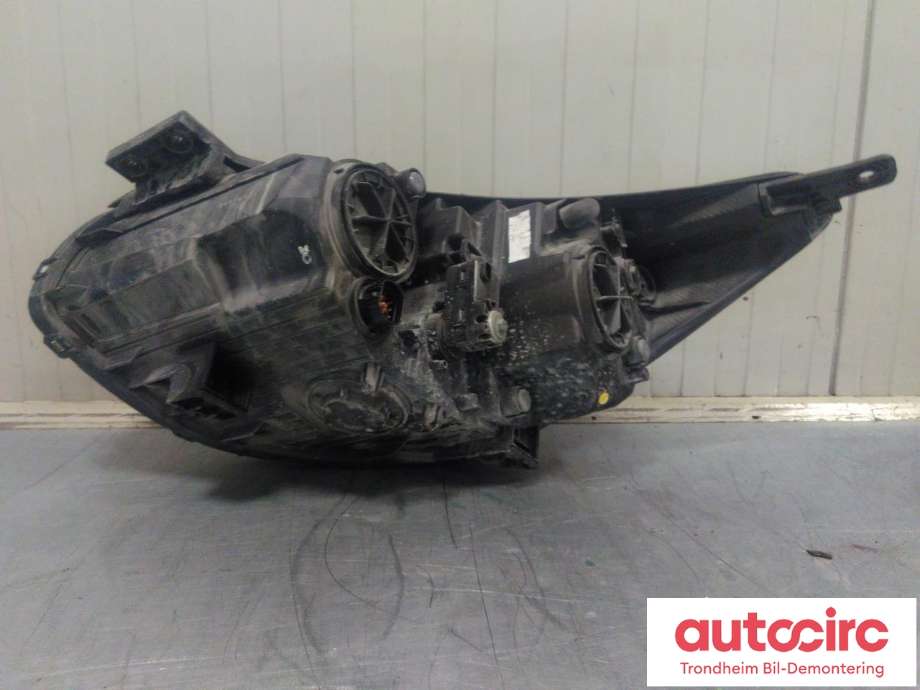 Frontlykt høyre halogen til Kia Soul 2014-2019 (Type II)  (...|92102E40101D|)