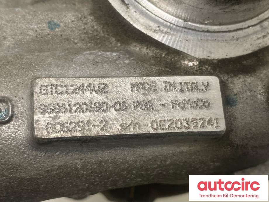 Turbo til Volvo V70 2007-2013 (Type III, Fase 1)  (GARRETT|36010147|31836499|9686120680| 96 861 206 80)
