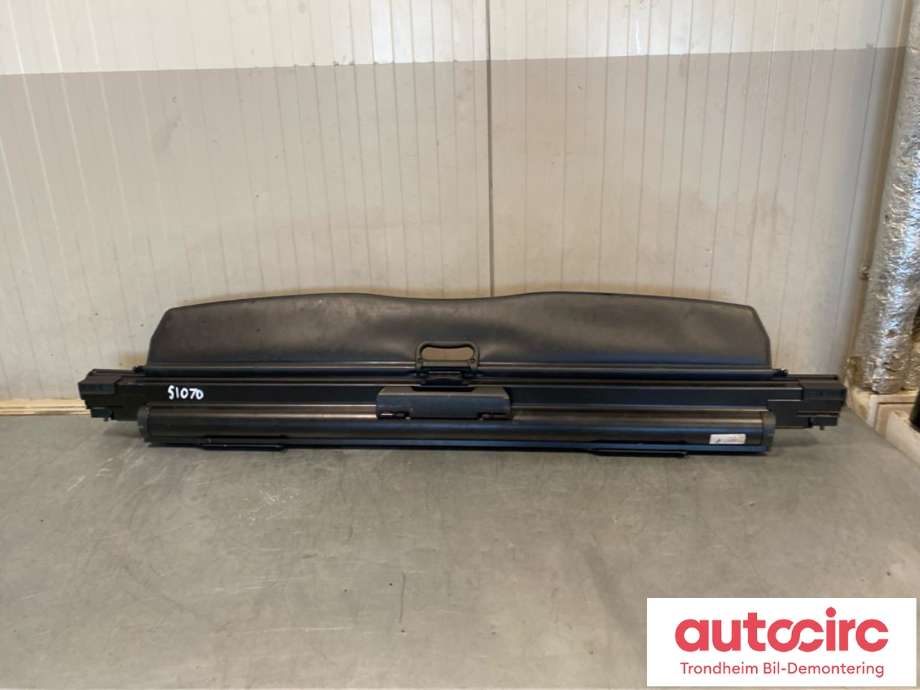 Bagasjerom rollon til BMW 3-Serie 2005-2011 (E90/E91/E92/E93) (E90/E91/E92/E93) (BMW|9152047|51479152047|)