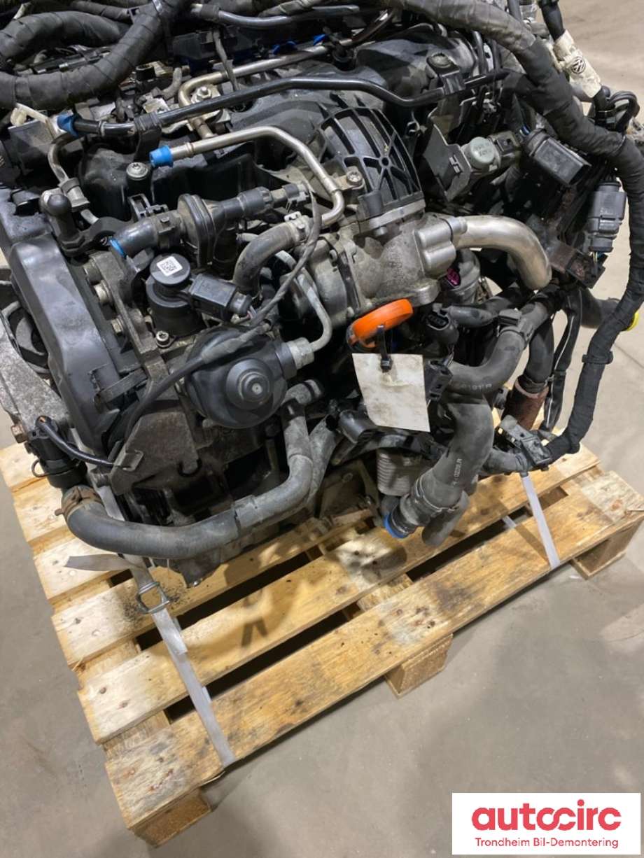 Motor diesel til VW Golf VI 2008-2012  (VW AG|03L100090X|03L100090D| 03L100090DX|CBA)