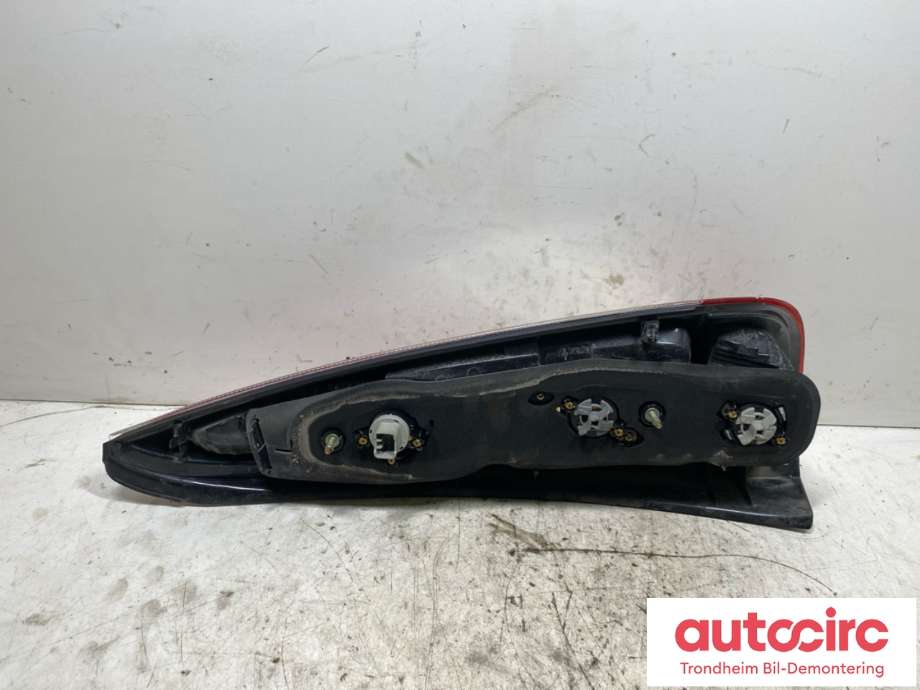 Baklykt venstre til Toyota Yaris Verso 1999-2007 (..|8156052331|)