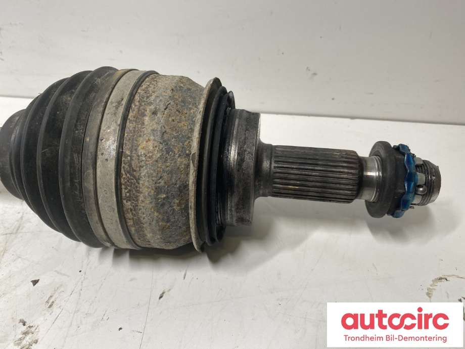 Drivaksel venstre foran, diesel/automat til Toyota Land Cruiser 150 2010-2013 (Fase 1) (..|4343060081|)