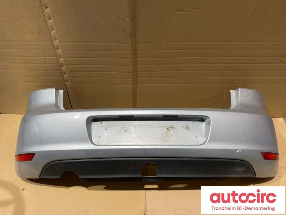 Støtfanger bak combi til VW Golf VI, 2008-2012  (LES INFO|5K6807421)