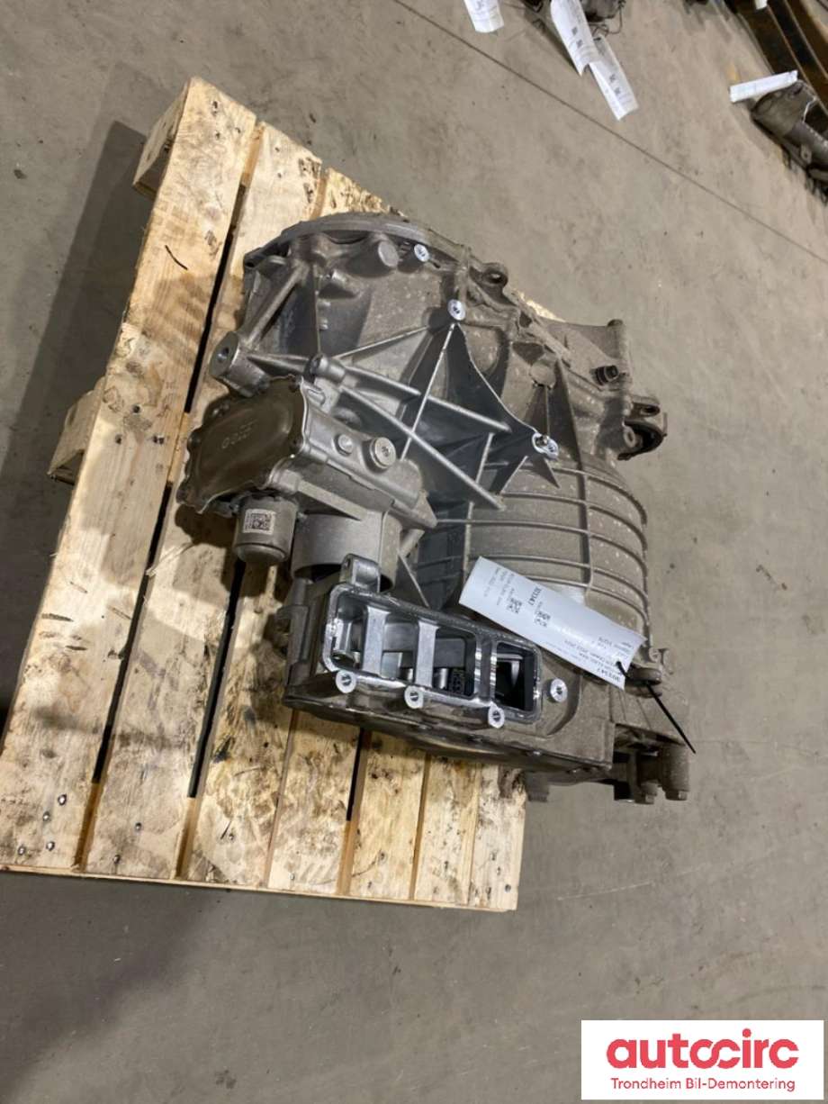 Motor elbil bak til Fisker Ocean, 2022-2024  (FM2910400041G)