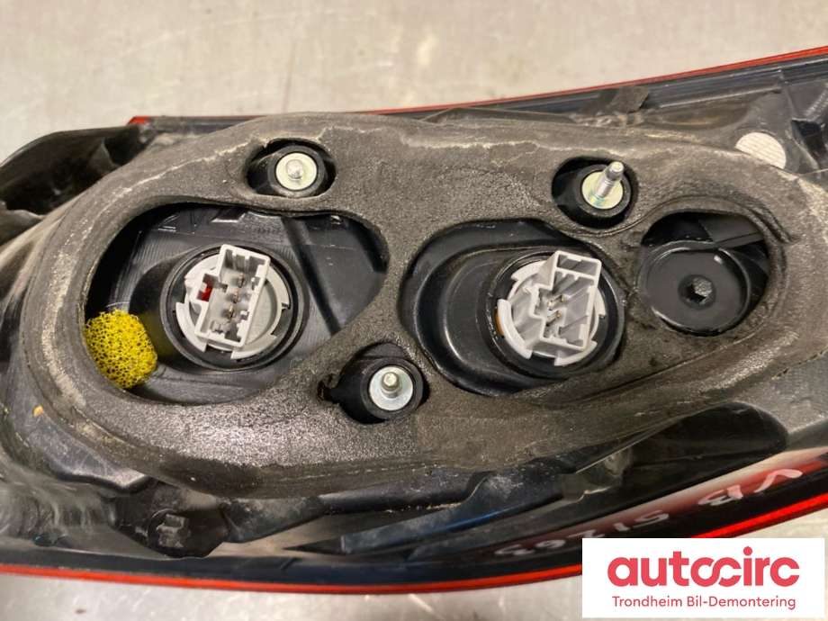 Blinklykt side høyre til Porsche Cayenne 2010-2017 (92A) (92A) (...|95863110210|958 631 102 10|)