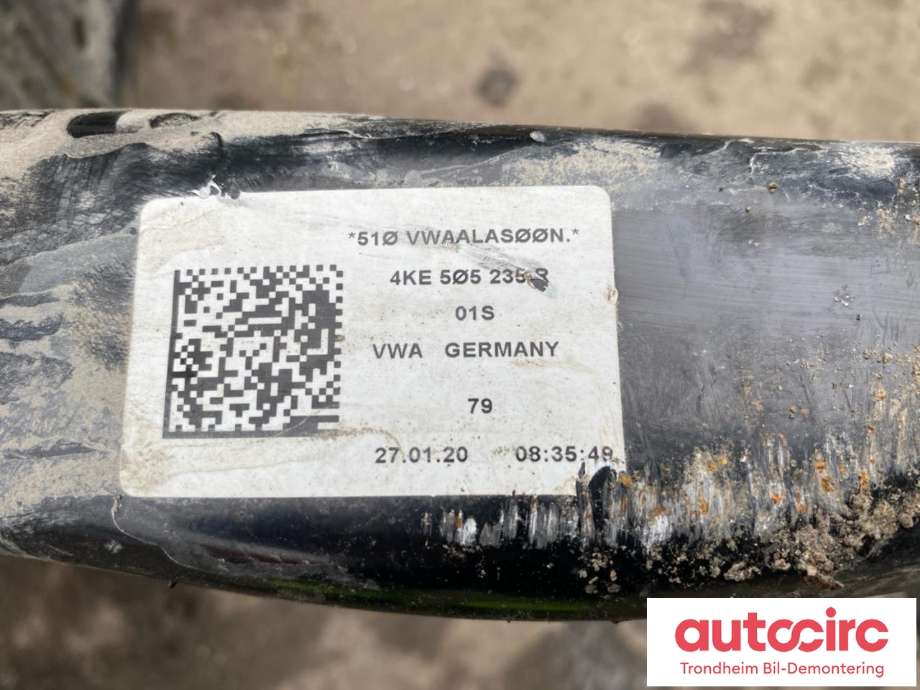 Travers bak til Audi e-tron 2018-->>  (..|4KE505235R|4KE505235AC|)