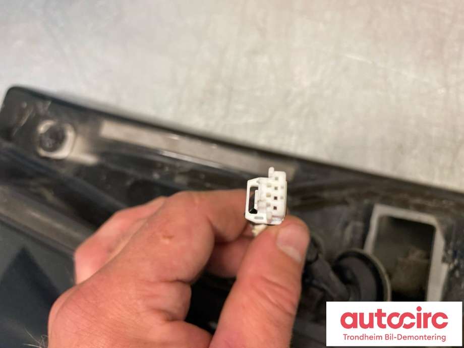 Spoiler bakluke til Nissan Leaf 2018-->> (Type II)  (...|960325SK0A|)